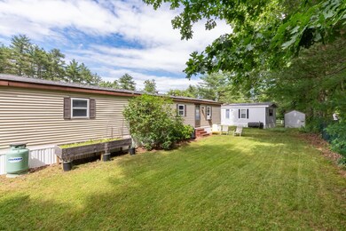 391 Wadleigh Falls Rd unit 4, Newmarket, NH 03857 - photo 5