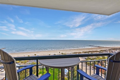 Seeking a waterfront lifestyle? This view is unbea