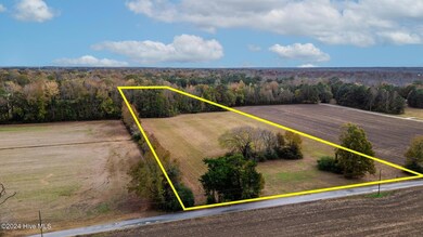 129 Hasting Landing Rd-9
