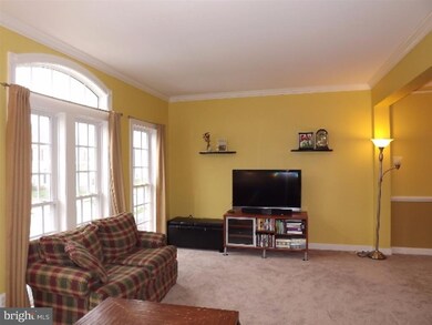 75 N Savanna Dr, Pottstown, PA 19465 - photo 7