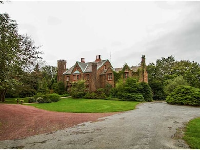 90 Malbone Rd, Newport, RI 02840 - photo 5