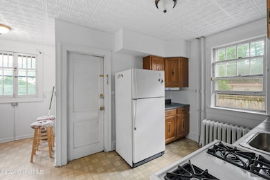 41 Fairlawn Ave, Albany, NY 12203 - photo 5