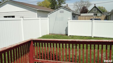 547 25th Ave, Moline, IL 61265 - photo 6