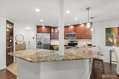 11120 NE 68th St unit B-105, Kirkland, WA 98033 - photo 6