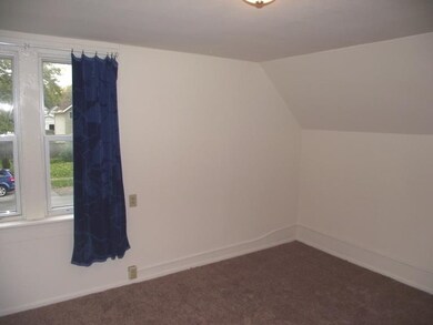 1845 W 4th St, Davenport, IA 52802 - photo 7
