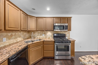 3169-East-Crystal-Waters_007