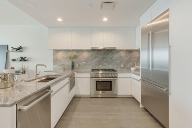 320 Adolphus Ave unit 916, Cliffside Park, NJ 07010 - photo 5