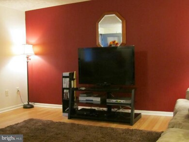 9580 Donnan Castle Ct, Laurel, MD 20723 - photo 3