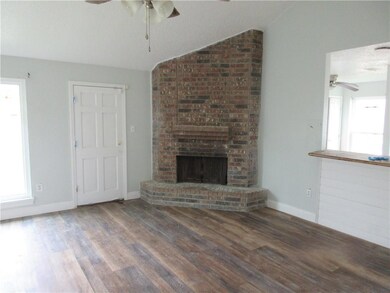 2800 English Colony Dr, La Place, LA 70068 - photo 2