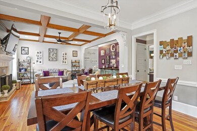 Breakfast Room