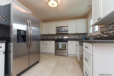 243 Whitehall Rd, Albany, NY 12209 - photo 3