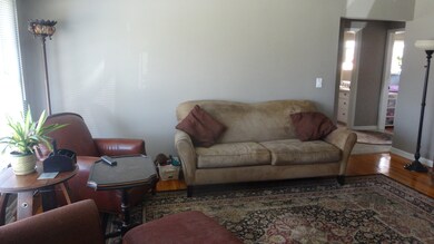 897 S Bryan St, Elmhurst, IL 60126 - photo 4