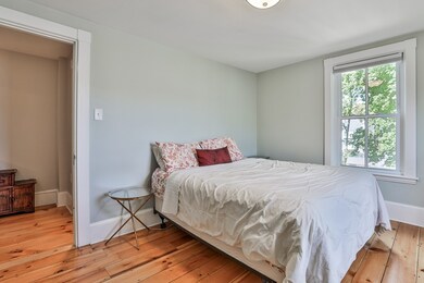 18 Barton St unit 18, Newburyport, MA 01950 - photo 5