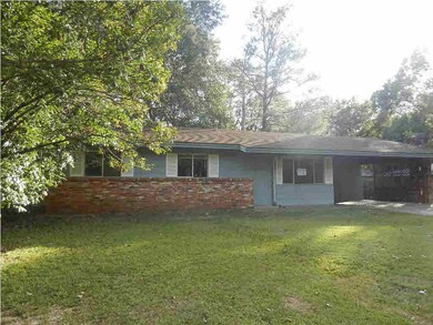 108 E Sproles St, Clinton, MS 39056 - photo 2