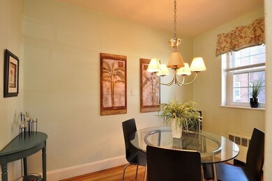 31 1/2 Englewood Ave unit 3, Brookline, MA 02445 - photo 4