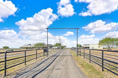 3498 Co Rd 215, McCoy, TX 78113 - photo 7