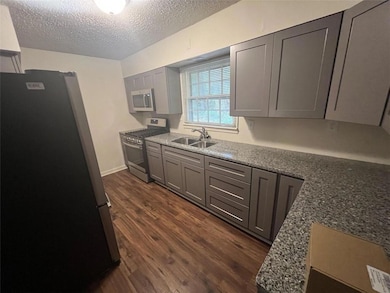 3494 Dale Ln SW, Atlanta, GA 30331 - photo 3