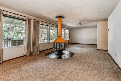 61357 Keelally Ct, Bend-15