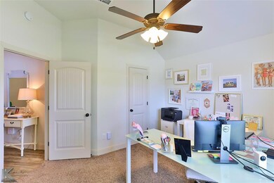 3730 Bettes Ln, Abilene, TX 79606 - photo 4