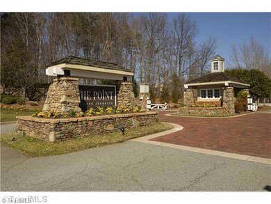 4 Foxglove Ln, Greensboro, NC 27455 - photo 2