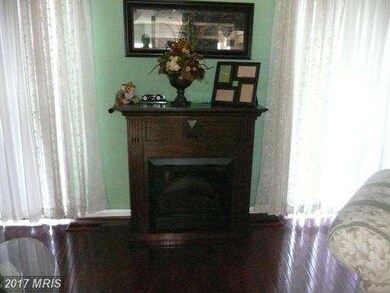 7139 Collinsworth Place, Frederick, MD 21703 - photo 5