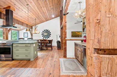 3209 German Flats Rd unit 1, Warren, VT 05674 - photo 4