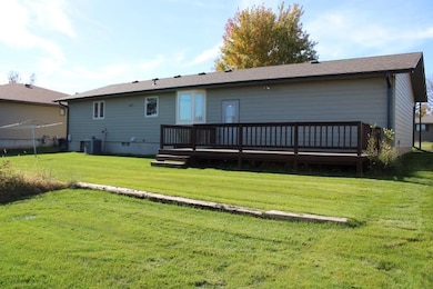 1500 Apache Ave, Hastings, NE 68901 - photo 4