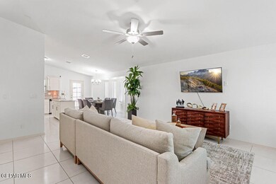 373 Plateau Dr, Socorro, TX 79927 - photo 6