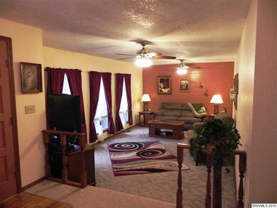 2066 Kinglet Way NE, Keizer, OR 97303 - photo 7