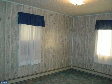 118 Cinnaminson Ave, Palmyra, NJ 08065 - photo 7