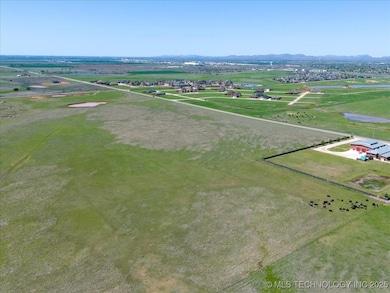 6 SW Bishop Rd, Lawton, OK 73505 - photo 6