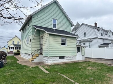 16 Bristol St, Ludlow, MA 01056 - photo 4