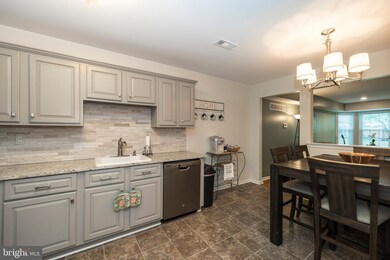 111 Regal Ct unit 113, Royersford, PA 19468 - photo 3