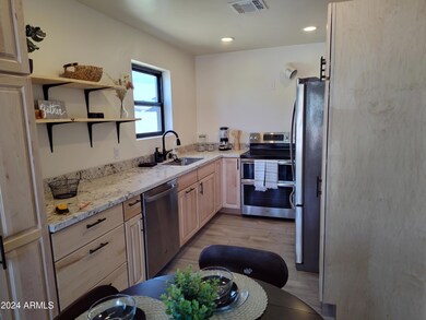 1933 W Hadley St, Phoenix, AZ 85009 - photo 4