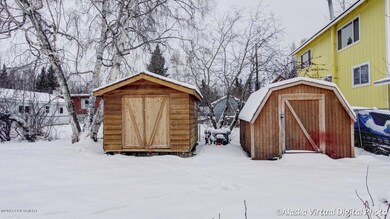 2 Sheds