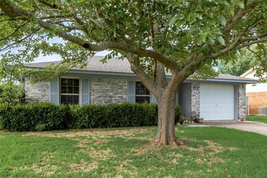 1508 Natalie Dr, Gainesville, TX 76240 - photo 4