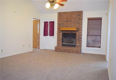 2326 E Faith Blvd, Shawnee, OK 74804 - photo 3