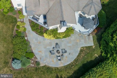 121 Waterview Dr, Glenmoore, PA 19343 - photo 3