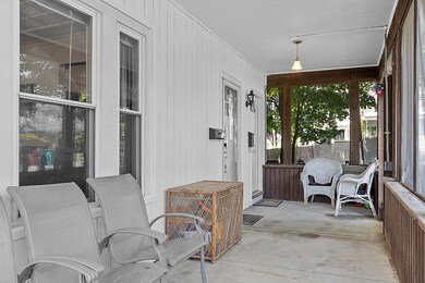 106 Beacon St, Lowell, MA 01850 - photo 7