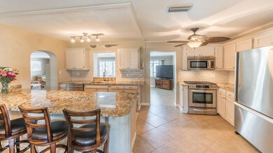 Open Kitchen