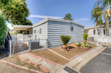 9360 N Blackstone Ave unit 213, Fresno, CA 93720 - photo 3