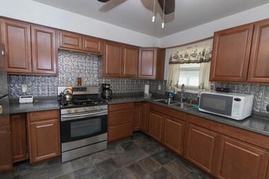 849 Rosemore Ave, Columbus, OH 43213 - photo 6