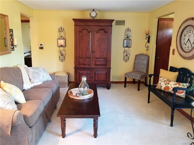 121 Spencer Ave, North Tonawanda, NY 14120 - photo 4