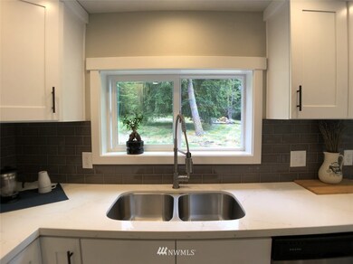 unlisted-address, Roy, WA 98580 - photo 6