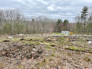 1214 Franklin Rd, Fitchburg, MA 01420 - photo 2