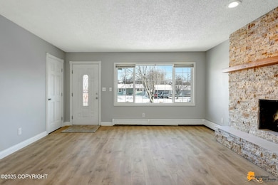 8500 Crystal St, Anchorage, AK 99502 - photo 2