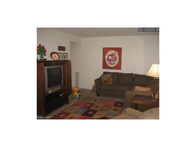 Light and Bright Living Room
