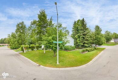 Exterior - Front 20170623-DW-8571-SMALL