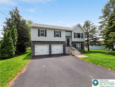 317 Fairview Ave, Wind Gap, PA 18091 - photo 3