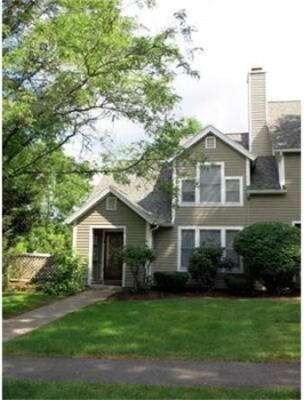 8 Amity Place, Amherst, MA 01002 - photo 3